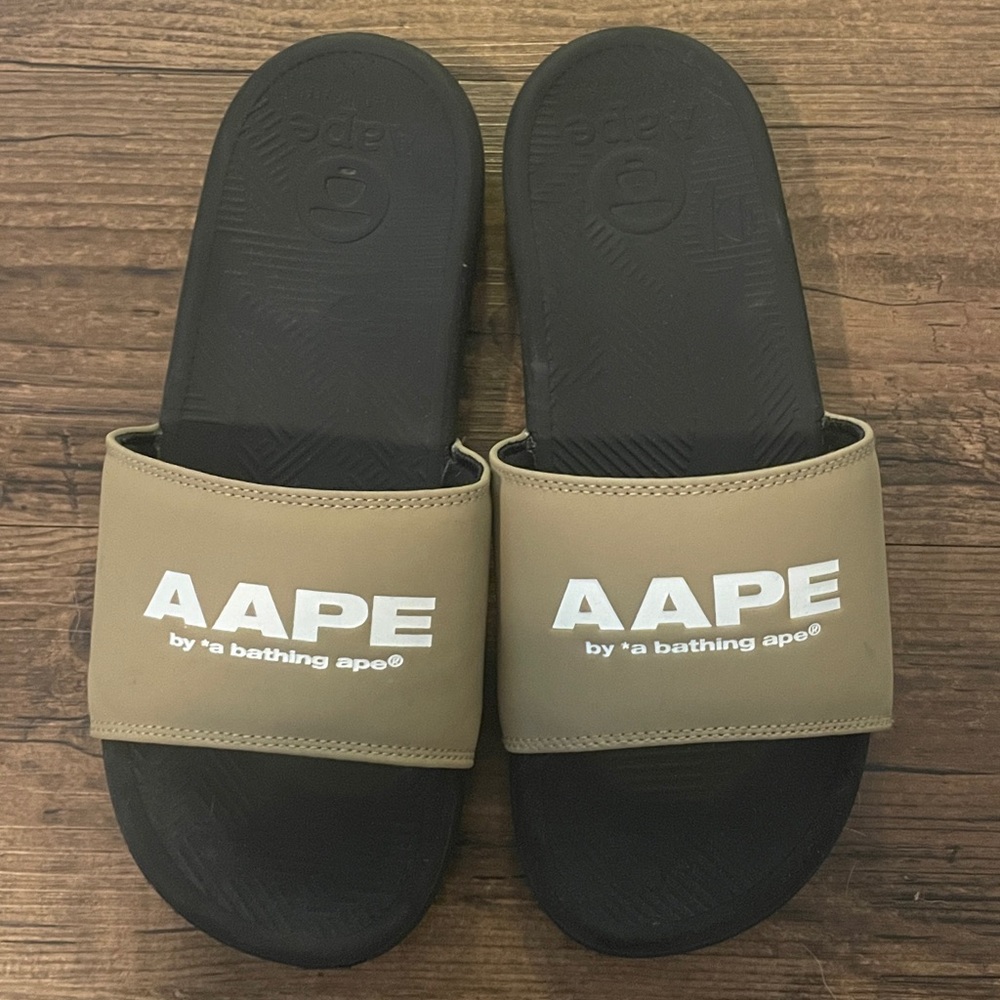 Bape Aape slides 9/10